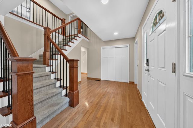 1155 Hickory Hill Dr Drive, Rochester Hills, MI 48309