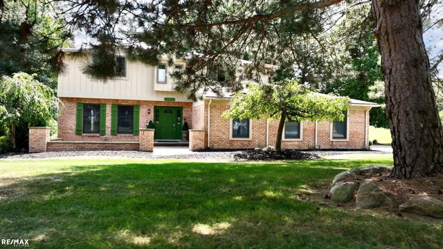 1155 Hickory Hill Dr Drive, Rochester Hills, MI 48309