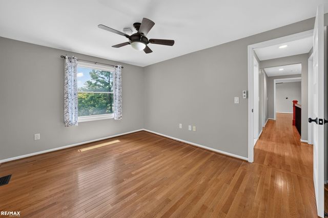 1155 Hickory Hill Dr Drive, Rochester Hills, MI 48309