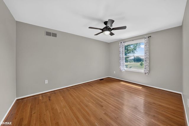 1155 Hickory Hill Dr Drive, Rochester Hills, MI 48309