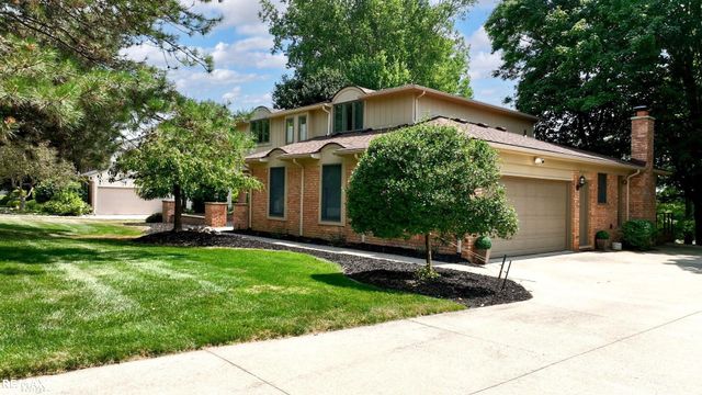 1155 Hickory Hill Dr Drive, Rochester Hills, MI 48309