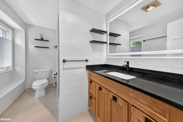 1155 Hickory Hill Dr Drive, Rochester Hills, MI 48309