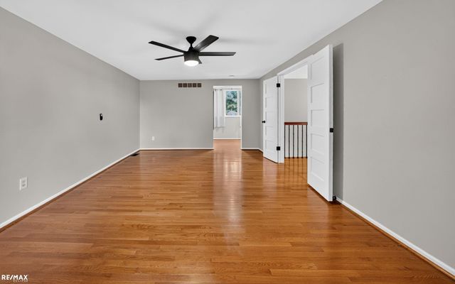 1155 Hickory Hill Dr Drive, Rochester Hills, MI 48309