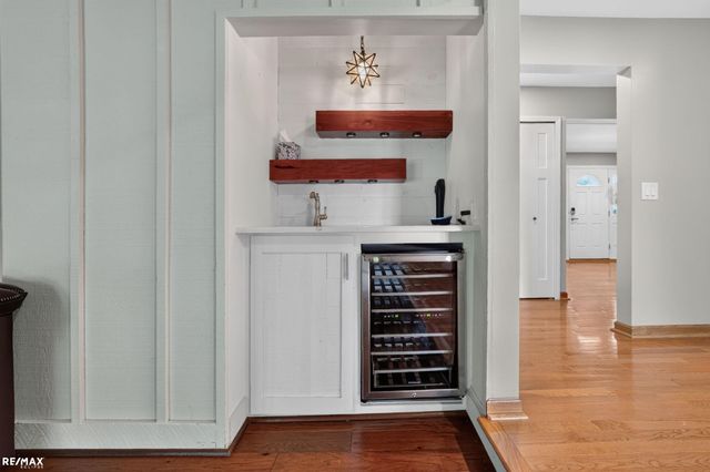 1155 Hickory Hill Dr Drive, Rochester Hills, MI 48309