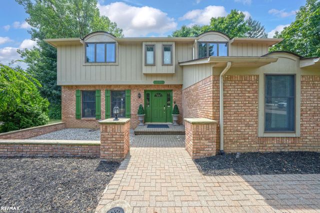 1155 Hickory Hill Dr Drive, Rochester Hills, MI 48309