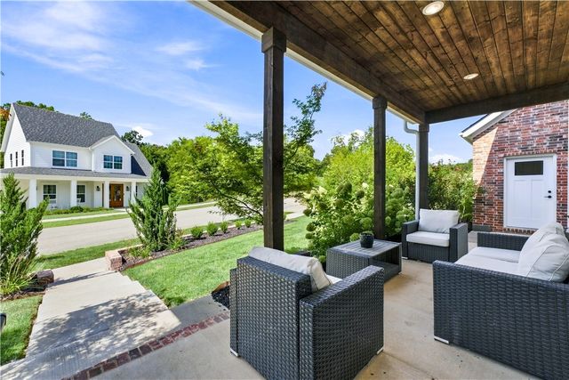5402 Hackett Street, Springdale, AR 72762