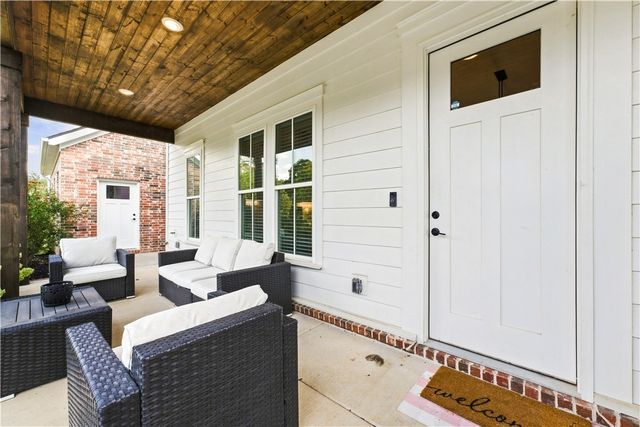 5402 Hackett Street, Springdale, AR 72762