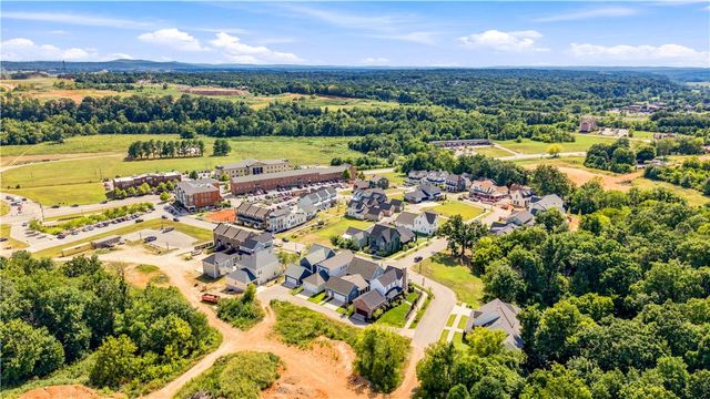 5402 Hackett Street, Springdale, AR 72762