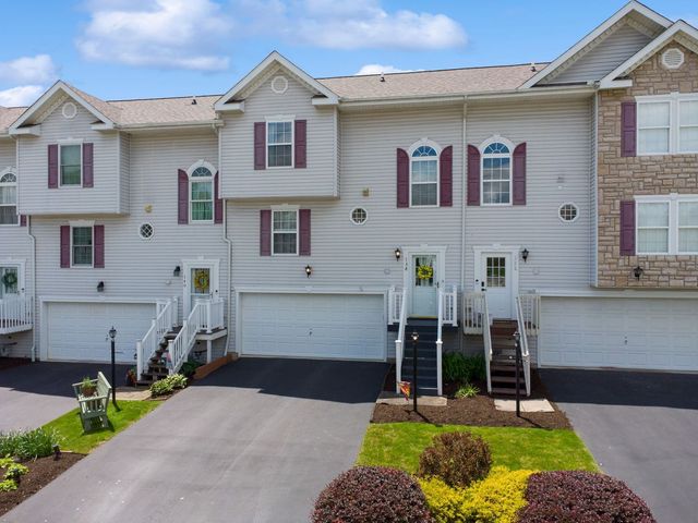 138 Manor View Drive, Manor, PA 15665