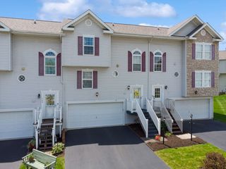 138 Manor View Drive, Manor, PA 15665