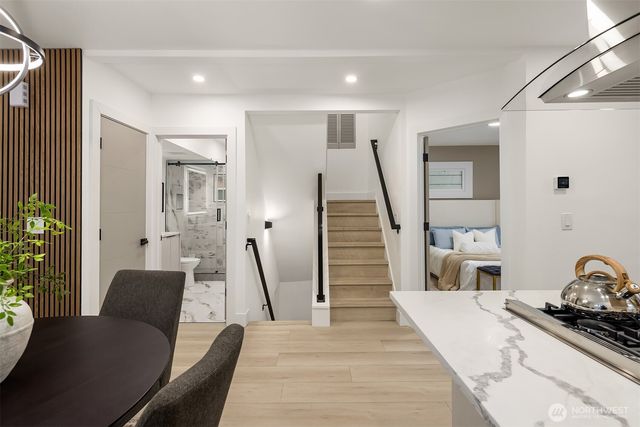 1412 Taylor Avenue N, Seattle, WA 98109