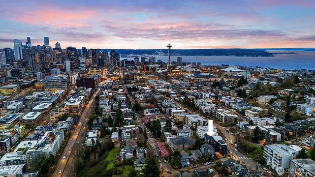 1412 Taylor Avenue N, Seattle, WA 98109