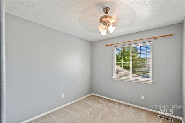 842 E Pluton, Kuna, ID 83634