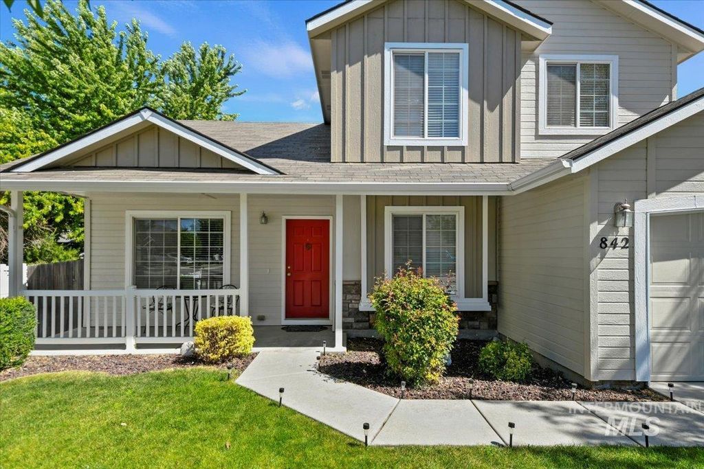 842 E Pluton, Kuna, ID 83634