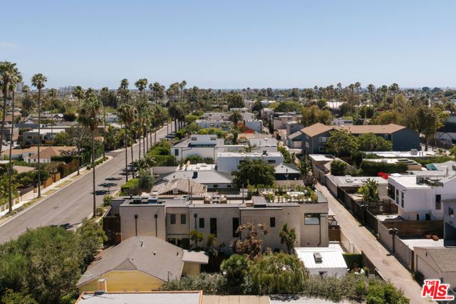 923 Milwood Avenue, Los Angeles, CA 90291