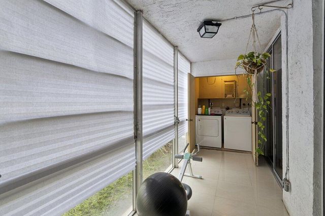 3141 NW 47th Terrace 124, Lauderdale Lakes, FL 33319