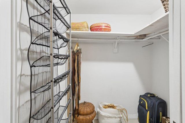 3141 NW 47th Terrace 124, Lauderdale Lakes, FL 33319