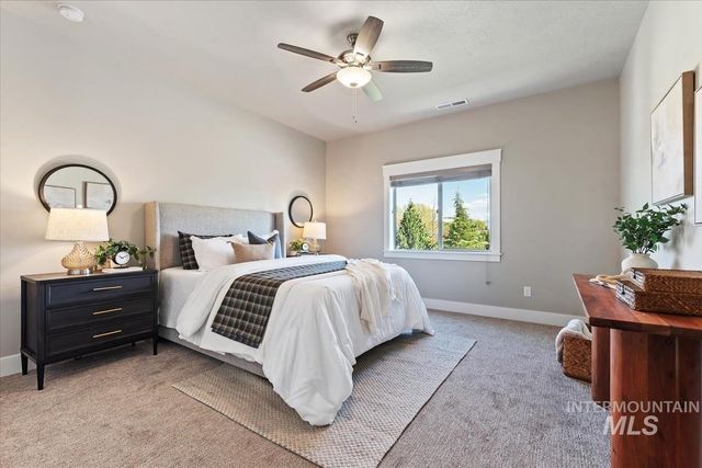 2560 N Hearthglow Pl, Eagle, ID 83616