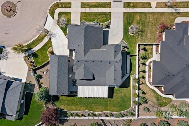 2560 N Hearthglow Pl, Eagle, ID 83616