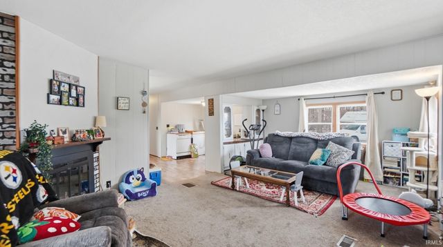 14034 Lima Road, Fort Wayne, IN 46818