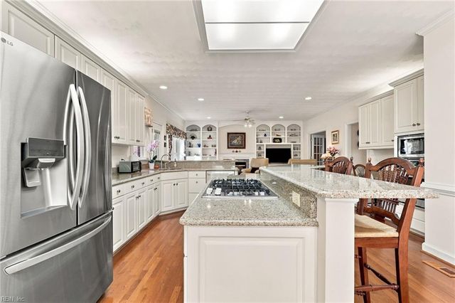 1519 Bordeaux PL, Norfolk, VA 23509