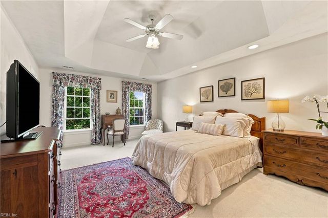 1519 Bordeaux PL, Norfolk, VA 23509