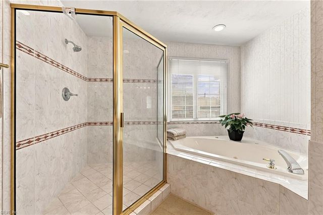 1519 Bordeaux PL, Norfolk, VA 23509