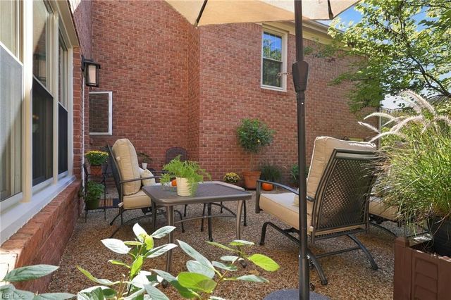 1519 Bordeaux PL, Norfolk, VA 23509