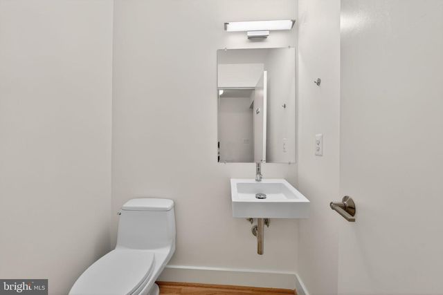 1605 APRICOT CT, Reston, VA 20190