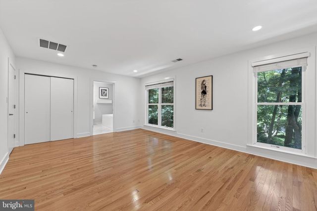 1605 APRICOT CT, Reston, VA 20190