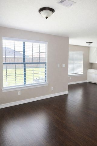 4804 Tarpon Drive, Bay City, TX 77414