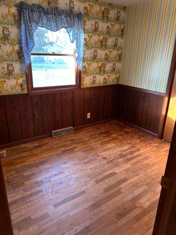 401 1st Avenue, Holland Twp, MI 49424