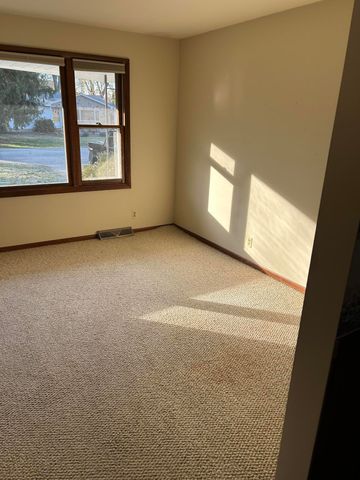 401 1st Avenue, Holland Twp, MI 49424