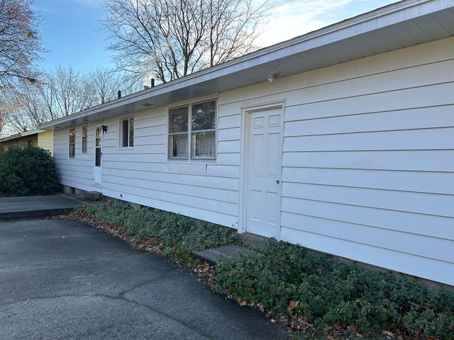 401 1st Avenue, Holland Twp, MI 49424