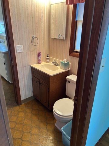 401 1st Avenue, Holland Twp, MI 49424