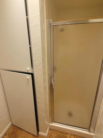 835 E Vista Chino 4, Palm Springs, CA 92262