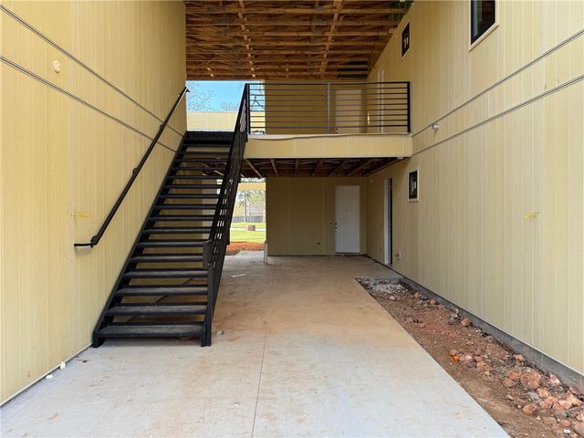 845 N Rupple Road, Fayetteville, AR 72704