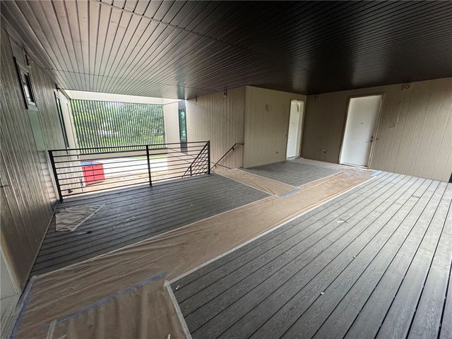 845 N Rupple Road, Fayetteville, AR 72704