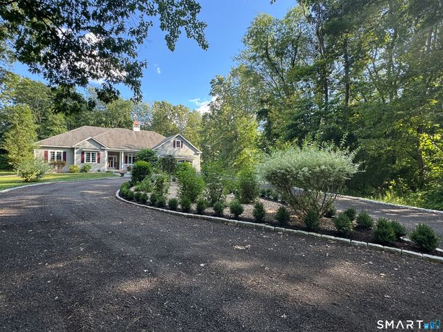 1953 Hartford Turnpike, North Haven, CT 06473