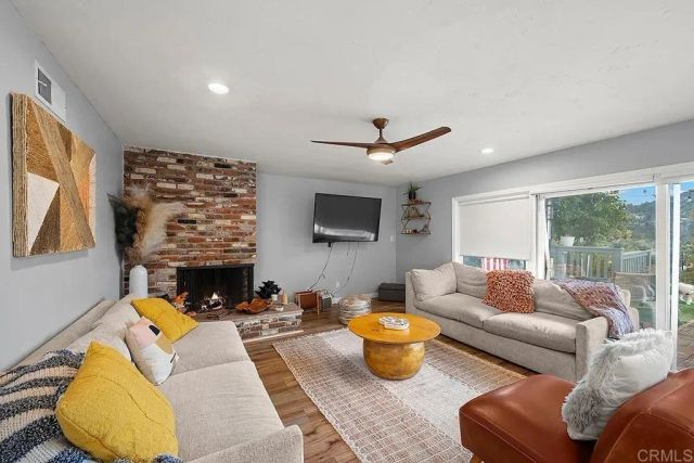 4636 Panorama Drive, La Mesa, CA 91941