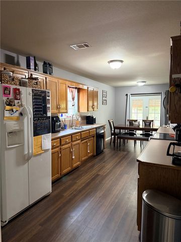 180 Sycamore Lane, Lamar, AR 72846