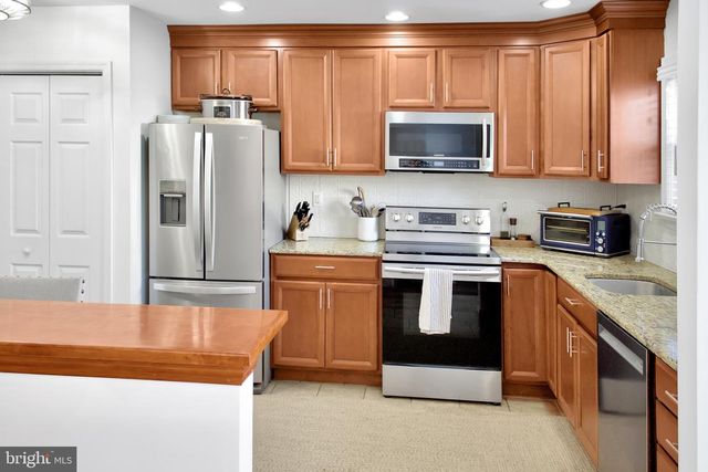 159 COLUMBIA AVE, Phoenixville, PA 19460