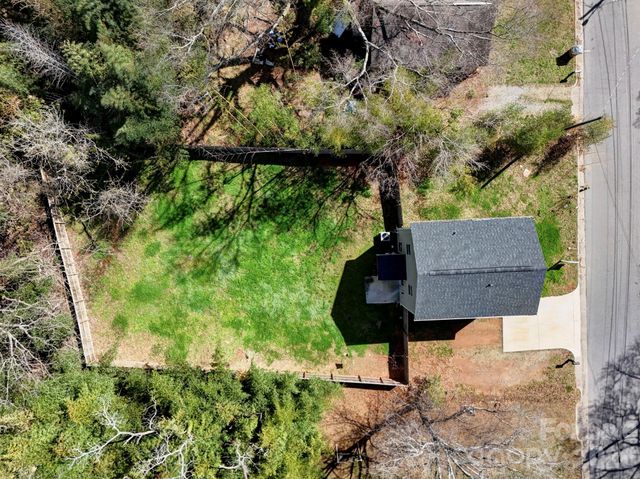 215 Putnam Street, Shelby, NC 28152