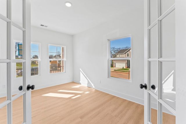 236 Rose Hannah Dr, Gallatin, TN 37066