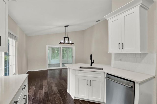 16002 ROBEY COURT, Tampa, FL 33647