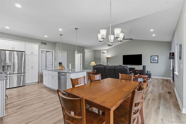 38557 Mountain Ash Court, Clinton Charter Township, MI 48036