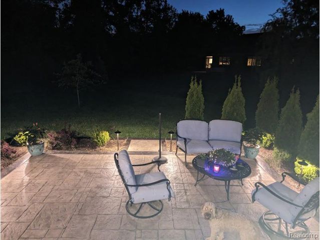 38557 Mountain Ash Court, Clinton Charter Township, MI 48036