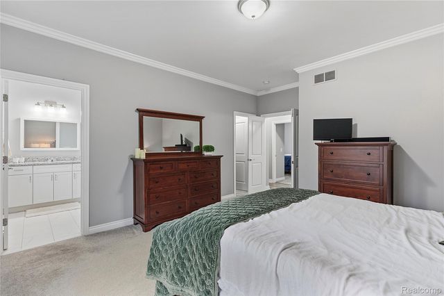 38557 Mountain Ash Court, Clinton Charter Township, MI 48036