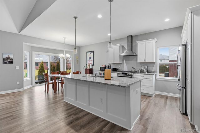 38557 Mountain Ash Court, Clinton Charter Township, MI 48036