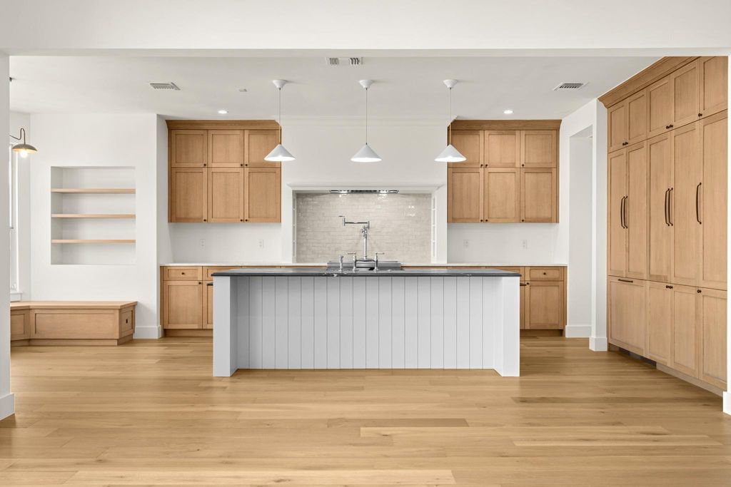 2504 Sonoma CV, Austin, TX 78738